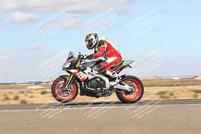 media/Nov-03-2024-TrackDaz (Sun) [[44580f4982]]/B Group/1220pm (Wheelie Bump)/